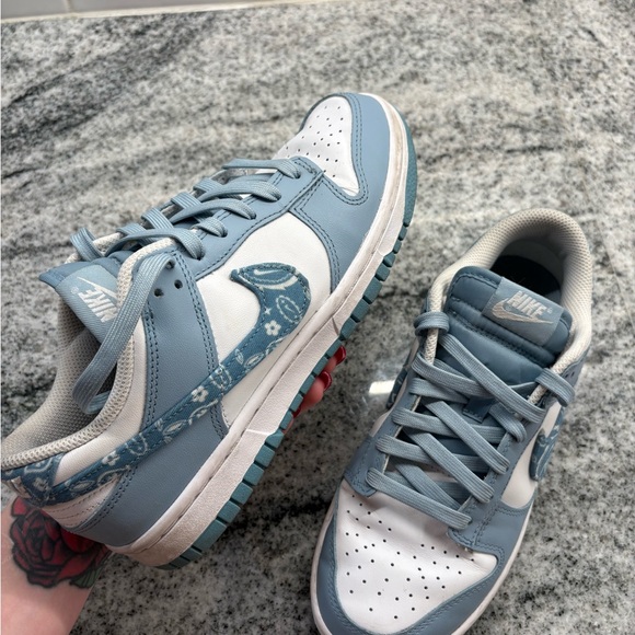 Nike Dunk Low Blue Paisley W’s - Picture 1 of 7